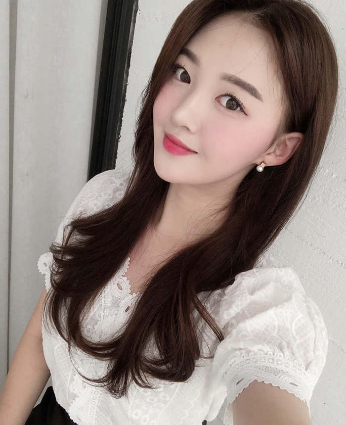 迪拜商务模特价格