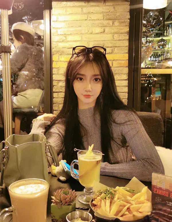 迪拜预约商务模特